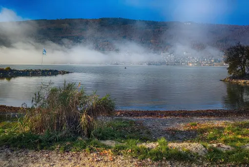 Der Nebel löst sich langsam auf