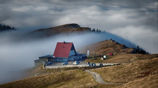 Chasseral über dem Nebel